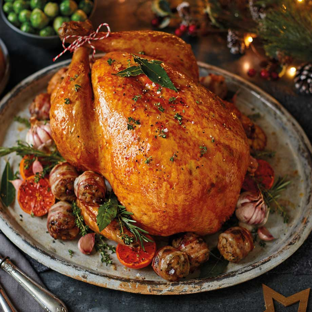 Traditional Roast Turkey With Chestnut Stuffing & Cranberry Sauce (4.5-5.4kg Before Roasting) - Chilled (Pre-order)